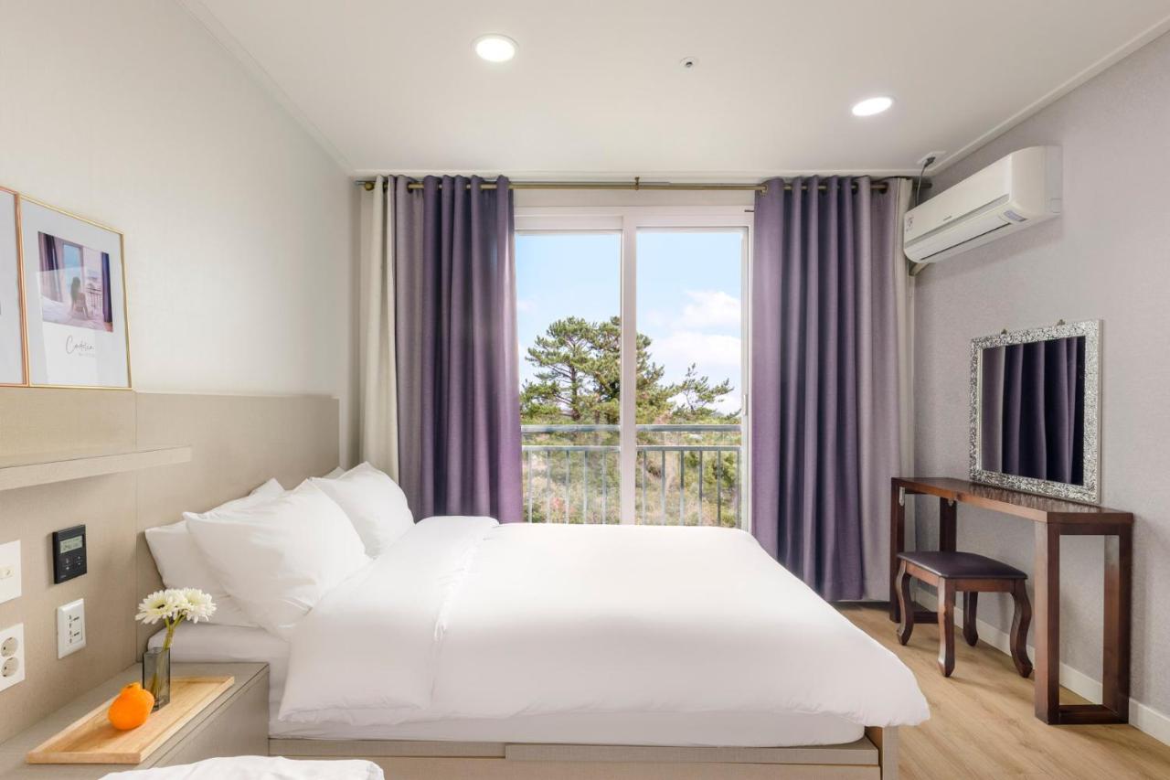 Cordelia Hotel Seogwipo Bagian luar foto